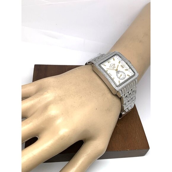 GV2 by Gevril Women's Watch 9258B Swiss Quartz Mother of Pearl Dial Silver Steel - Picture 4 of 13